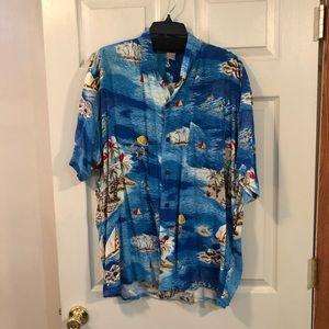Button down Hawaiian shirt
